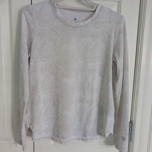 Kuhl Mountain Born style shirt, UPF 50+, Size S